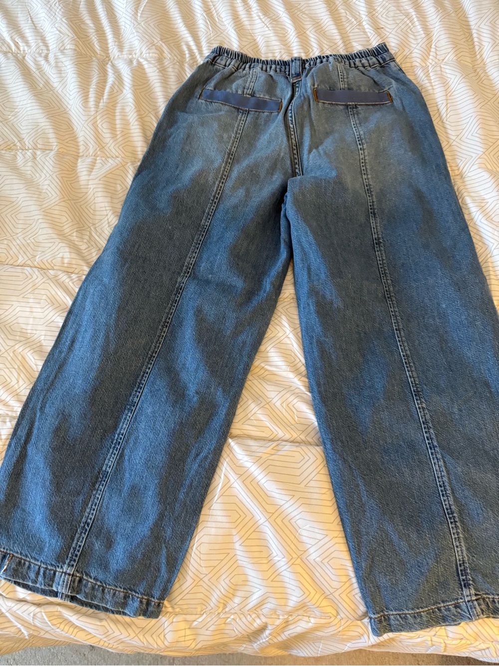 Pilcro Wide-Leg Flare Jeans in Medium Blue Denim - Picture 2 of 3